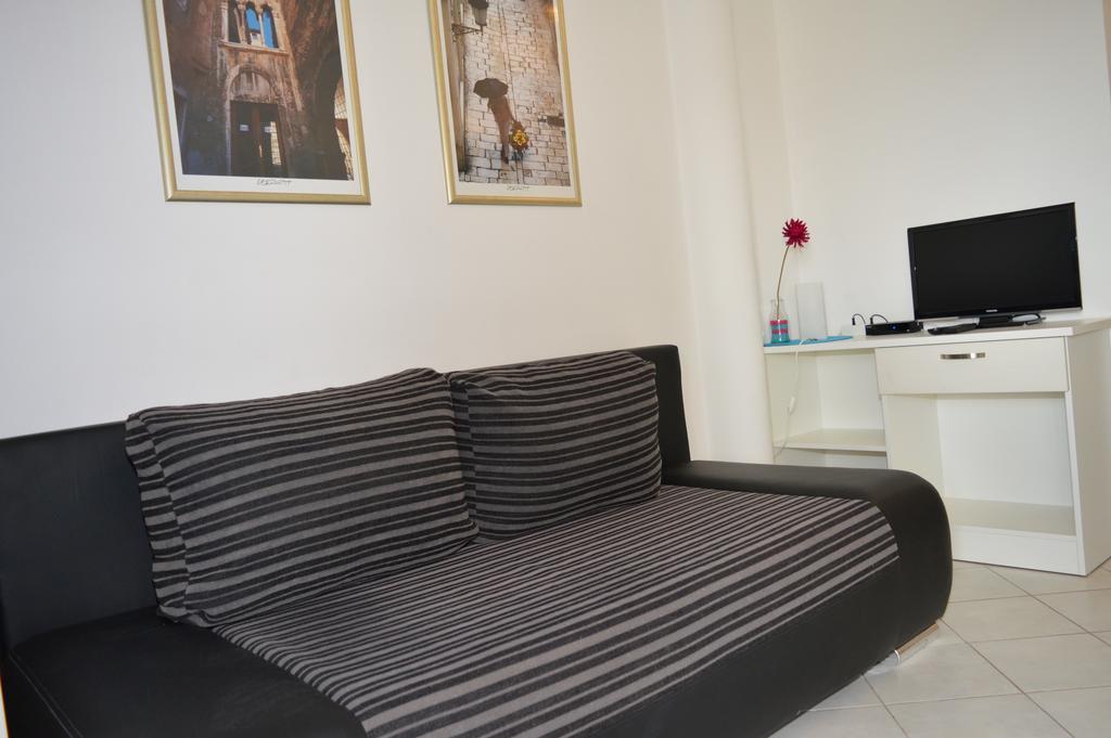 Permarinus Apartments Подстрана Стая снимка
