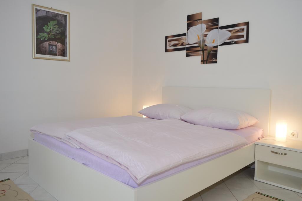 Permarinus Apartments Подстрана Стая снимка